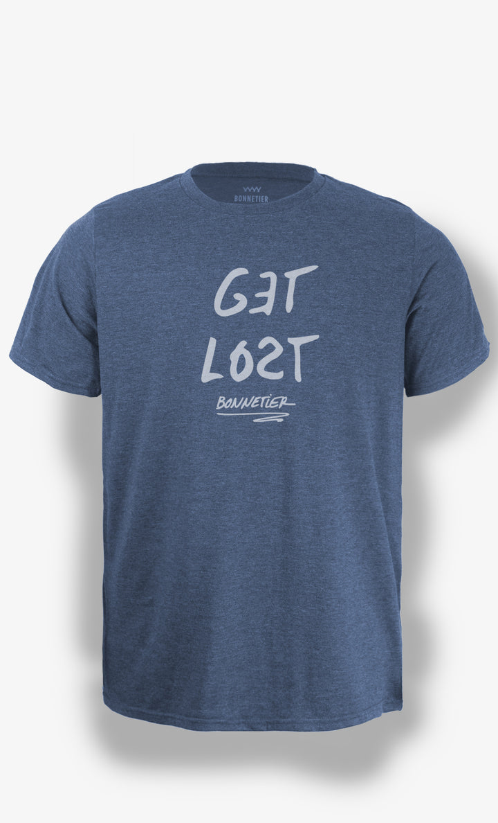 T-shirt homme bleu chiné Get Lost – Écoresponsable, confortable et fabriqué au Québec. Idéal pour le plein air et le quotidien.