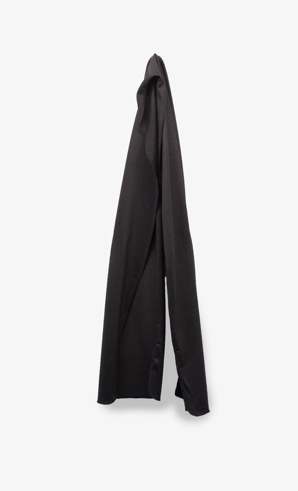 Foulard en laine mérinos noir 190 GSM, léger, respirant et fabriqué au Canada.